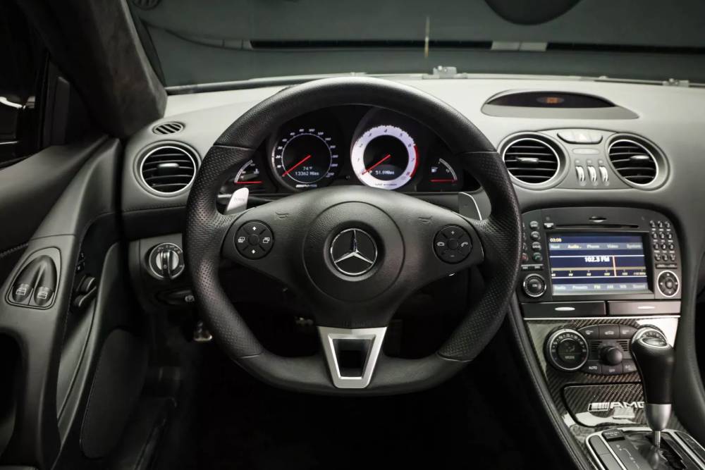 https://autogreeknews.gr/wp-content/uploads/2025/04/Mercedes-Benz-SL65-AMG-Black-Series-Auction-16.jpg
