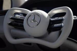 Mercedes-EQS-Prototype-Steer-By-Wire-And-Yoke-8-20