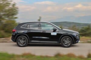 Mercedes GLA 200 FL (5)