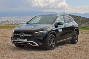 Mercedes GLA 200 FL (6)