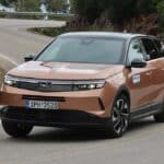 Opel Grandland 1.2 Hybrid 145 (13)