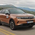 Opel-Grandland-1.2-Hybrid-145-(3)