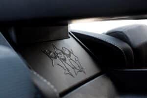 Opel-Sharks-in-the-New-Grandland-(5)