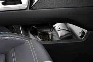 Opel-Sharks-in-the-New-Grandland-(7)