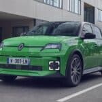 Renault-5-front-green