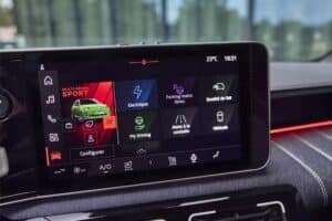 Renault-5-infotainment