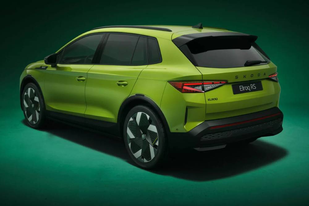 https://autogreeknews.gr/wp-content/uploads/2025/04/Skoda-Elroq-vRS-00006-2048x986-1.jpg