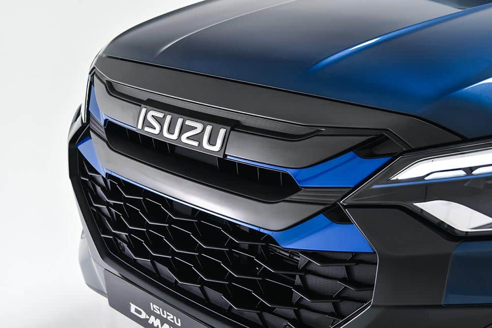 https://autogreeknews.gr/wp-content/uploads/2025/04/The-New-Isuzu-D-Max-EV-10.jpg