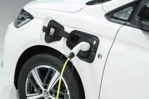 VW-Caddy-Life-PHEV-3