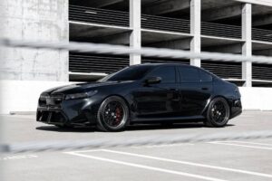 bmws-new-kid-on-the-super-business-sedan-block-get (2)