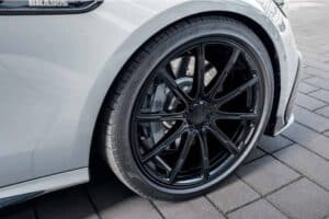 brabus-tuned-mercedes-amg-e53-wheel