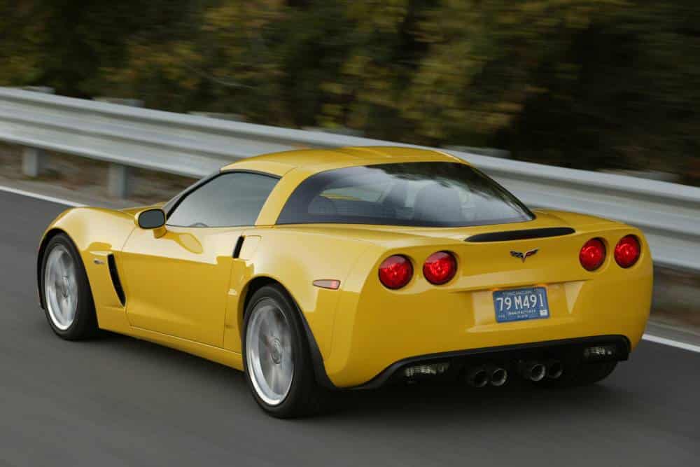 https://autogreeknews.gr/wp-content/uploads/2025/04/corvette_z06_15.jpg