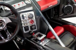 dealer-sells-rare-falcon-f7-for-100000-undermsrp-i (10)