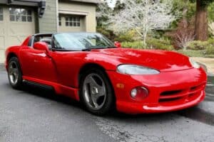 he-bought-a-dodge-viper-in-december-and-is-now-sel (1)