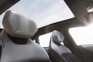 mazda-ez-60-china (10)