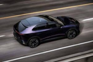 mazda-ez-60-china (3)