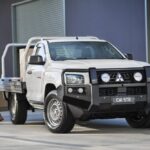 mitsubishi-triton-family-welcomes-cab-chassis-and- (2)