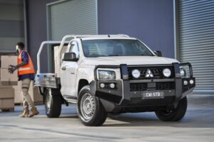 mitsubishi-triton-family-welcomes-cab-chassis-and- (2)