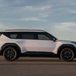 new-2026-kia-ev9-nightfall-edition-is-all-about-gl (2)