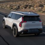 new-2026-kia-ev9-nightfall-edition-is-all-about-gl (4)
