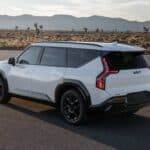 new-2026-kia-ev9-nightfall-edition-is-all-about-gl (9)