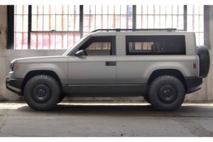 slate-truck-suv-exterior-profile