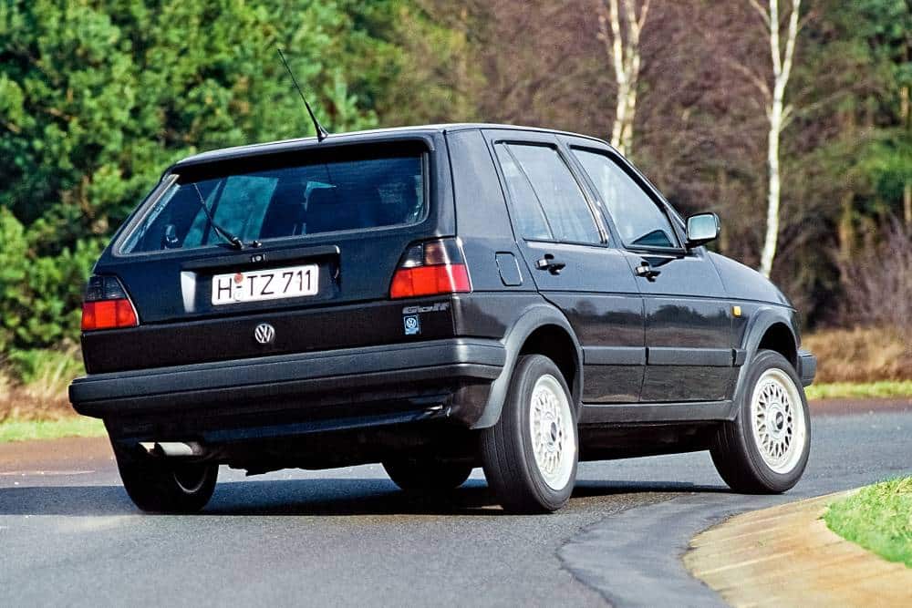 https://autogreeknews.gr/wp-content/uploads/2025/04/volkswagen_golf_g60_limited_2.jpg