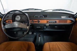 1.-Polo-I-L-(1977)-014