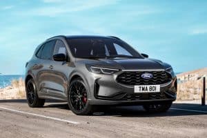 2025_FORD_KUGA_BLACK_PACKAGE_01