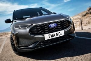 2025_FORD_KUGA_BLACK_PACKAGE_03