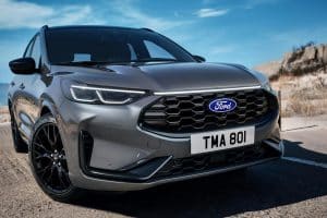 2025_FORD_KUGA_BLACK_PACKAGE_06