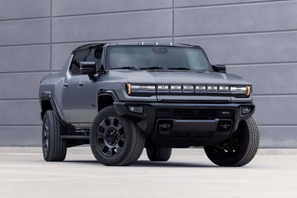 https://autogreeknews.gr/wp-content/uploads/2025/05/2026-hummer-ev-carbon-fiber-edition-pickup.jpg