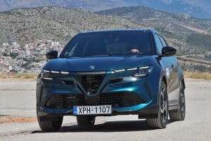 Alfa Romeo Junior Ibrida (11)