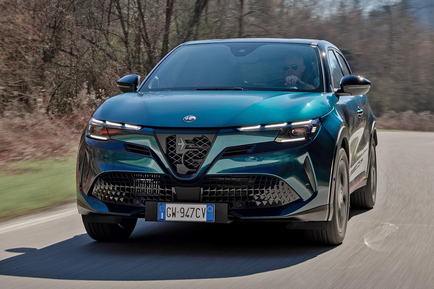 Αστερομάτα η νέα Alfa Romeo Junior Ibrida