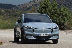 Ford Mustang Mach-E X (8)