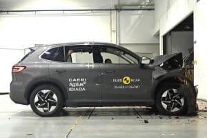 Geely-EX5-crash-test-(2)