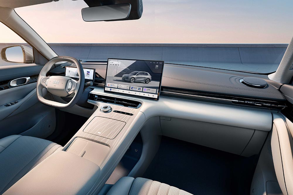 https://autogreeknews.gr/wp-content/uploads/2025/05/Geely_EX5_interior.jpg