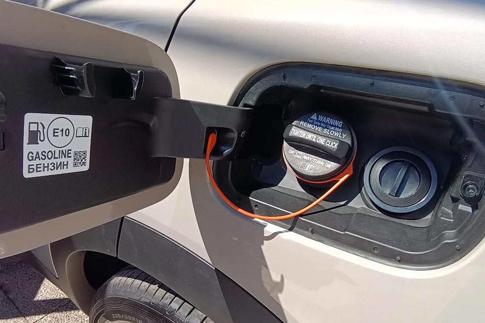 https://autogreeknews.gr/wp-content/uploads/2025/05/KGM-Korando-Europegas-2.jpg