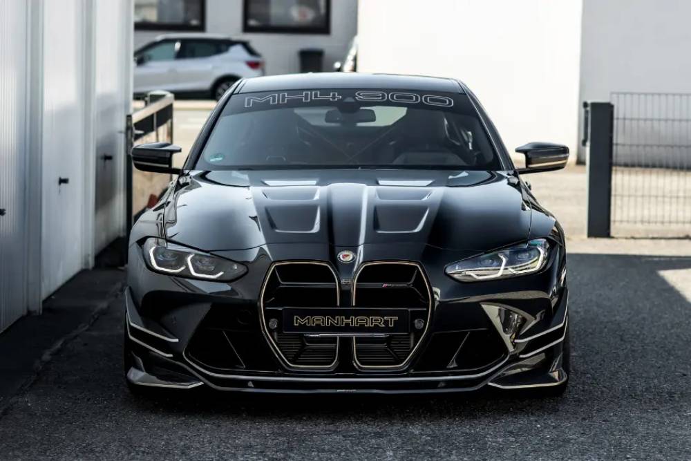 BMW M4 CSL 922 HP στο κυνήγι hypercars