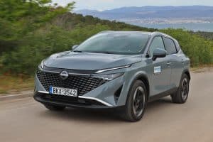 Nissan Qashqai 1.3 158 PS X-Tronic 4WD (1)