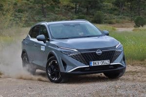 Nissan Qashqai 1.3 158 PS X-Tronic 4WD (12)