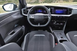 Opel Mokka 1.2 Hybrid 145 hp (27)