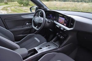 Opel Mokka 1.2 Hybrid 145 hp (39)