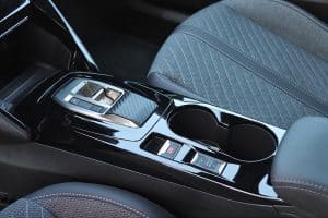 Peugeot 2008 1.2 Hybrid (10)