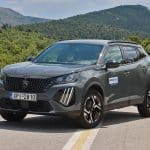 Peugeot 2008 1.2 Hybrid (42)