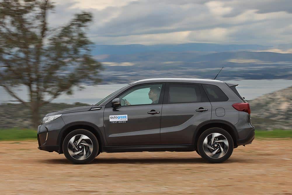 https://autogreeknews.gr/wp-content/uploads/2025/05/Suzuki-Vitara-FL-9.jpg
