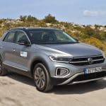 VW-T-Roc-kinisi