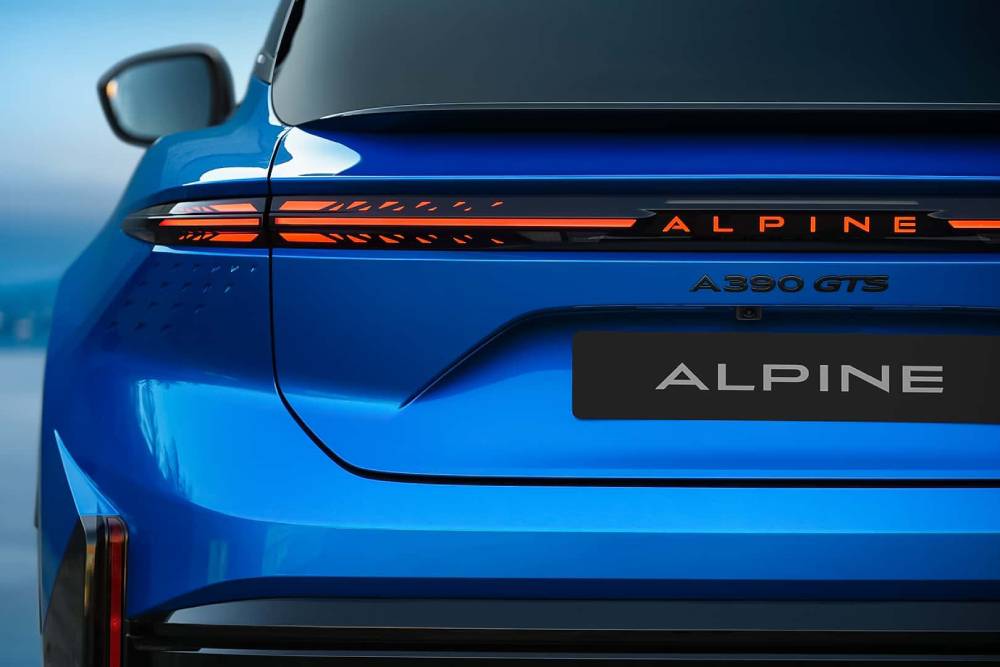 https://autogreeknews.gr/wp-content/uploads/2025/05/alpine-a390-2025-8.jpg