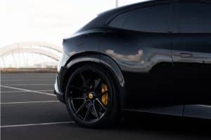 ferraris-not-an-suv-gets-visited-by-the-tuning-fai (3)