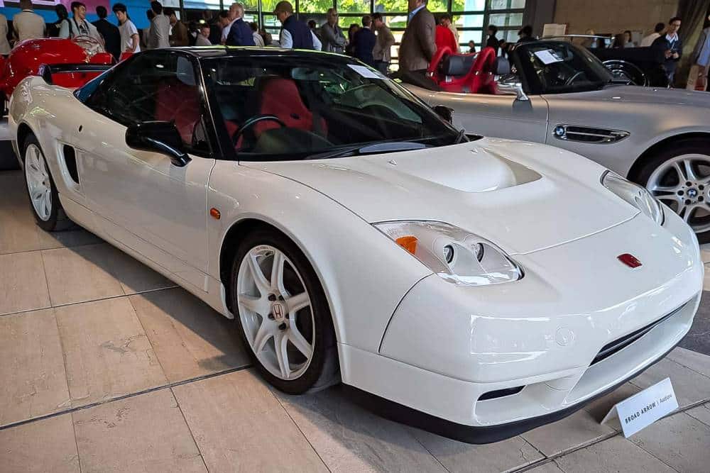https://autogreeknews.gr/wp-content/uploads/2025/05/honda-nsx-r-2003-broad-arrow-auctions-villa-erba-3.jpg